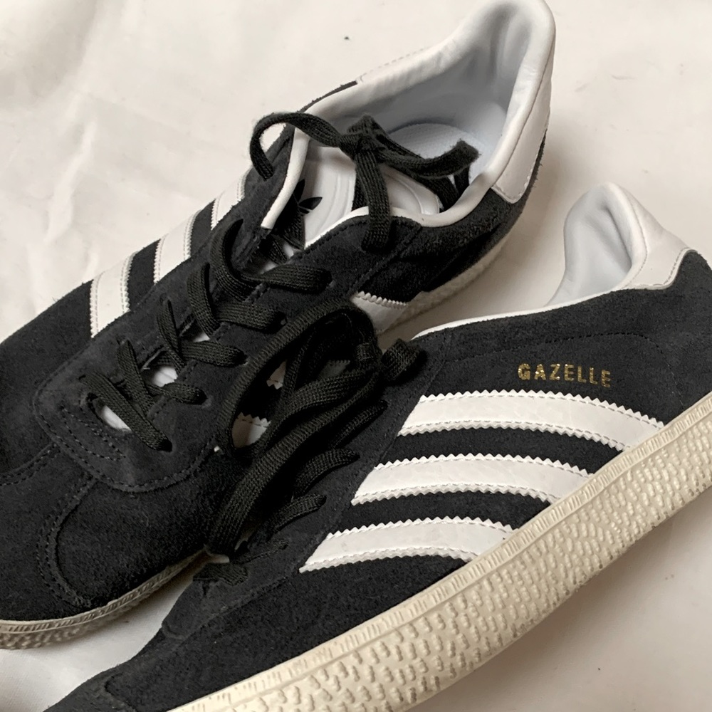 Adidas Gazelle Sneakers Grey Stripe Lace Up Size 5